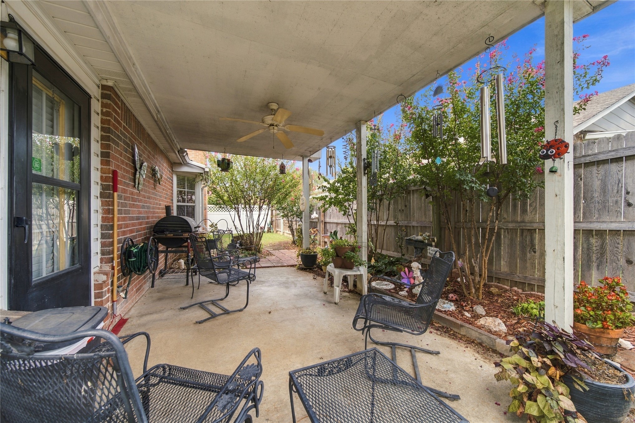 1705 W Fort Worth Street Property Photo 28