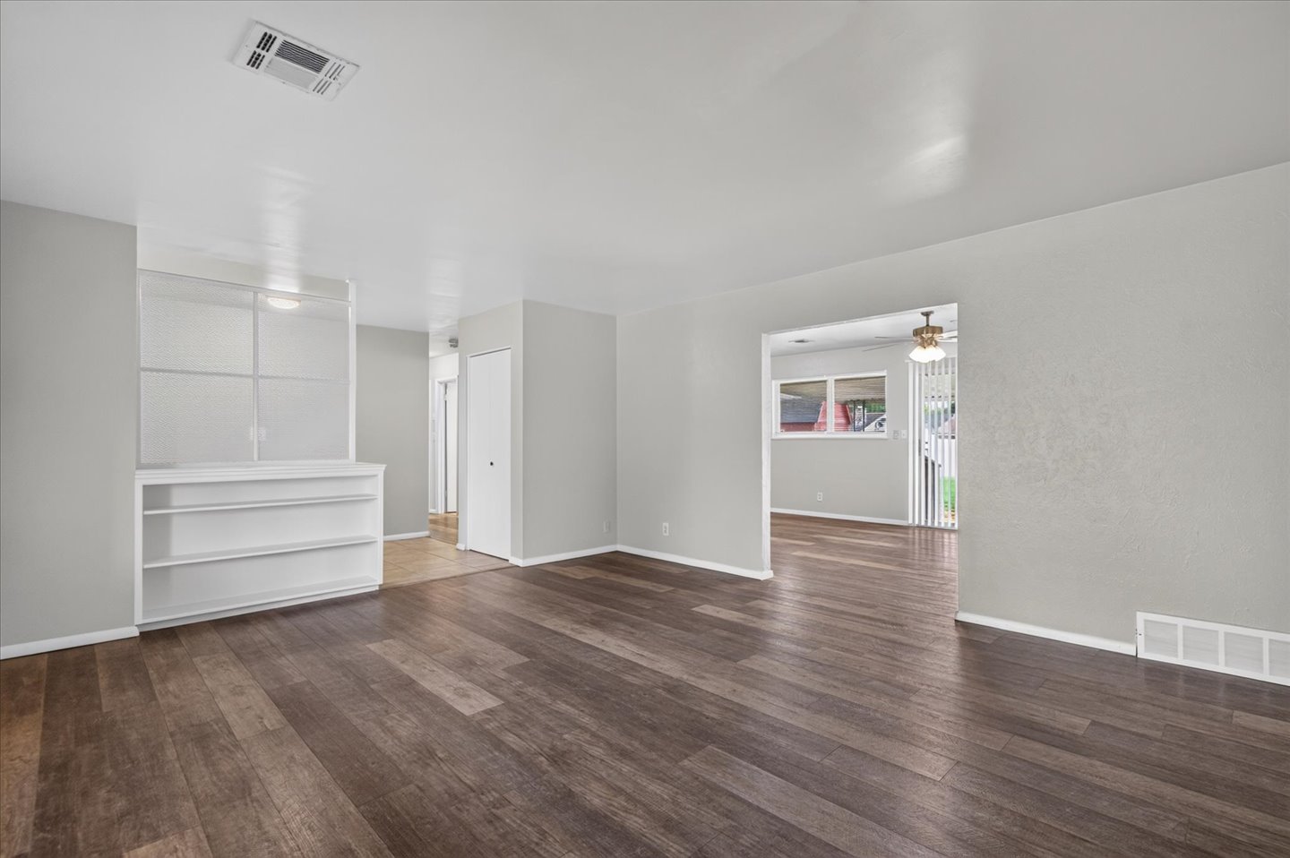5101 Bridle Road Property Photo 6
