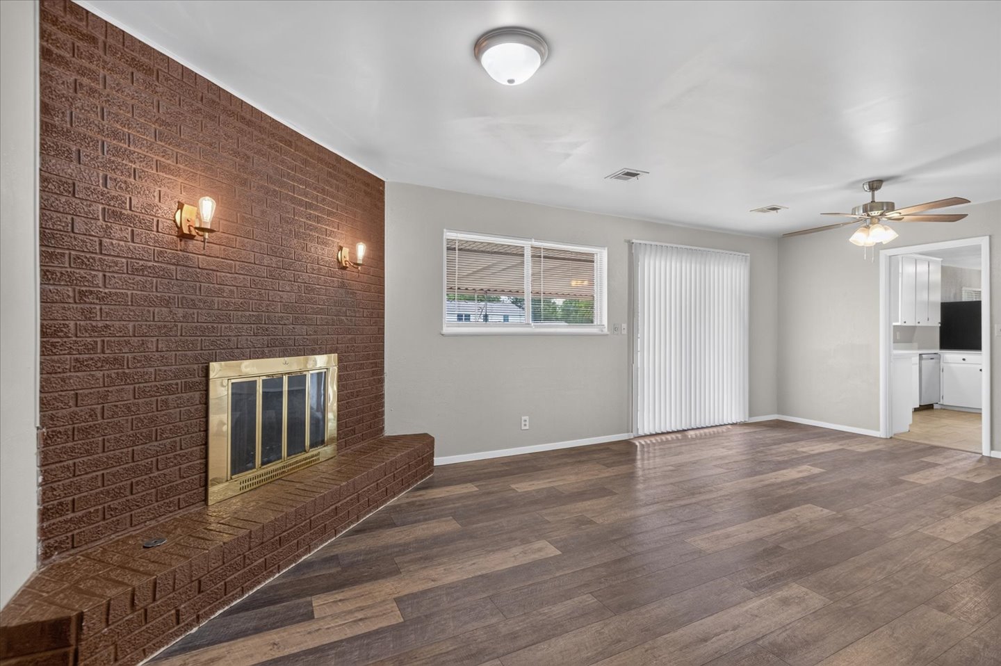 5101 Bridle Road Property Photo 8