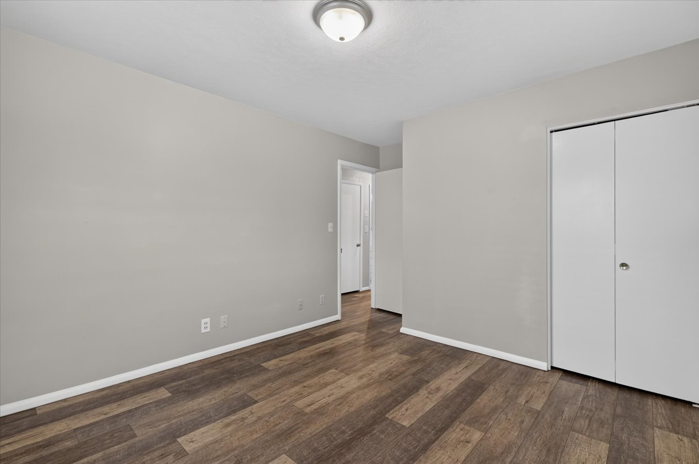 5101 Bridle Road Property Photo 19