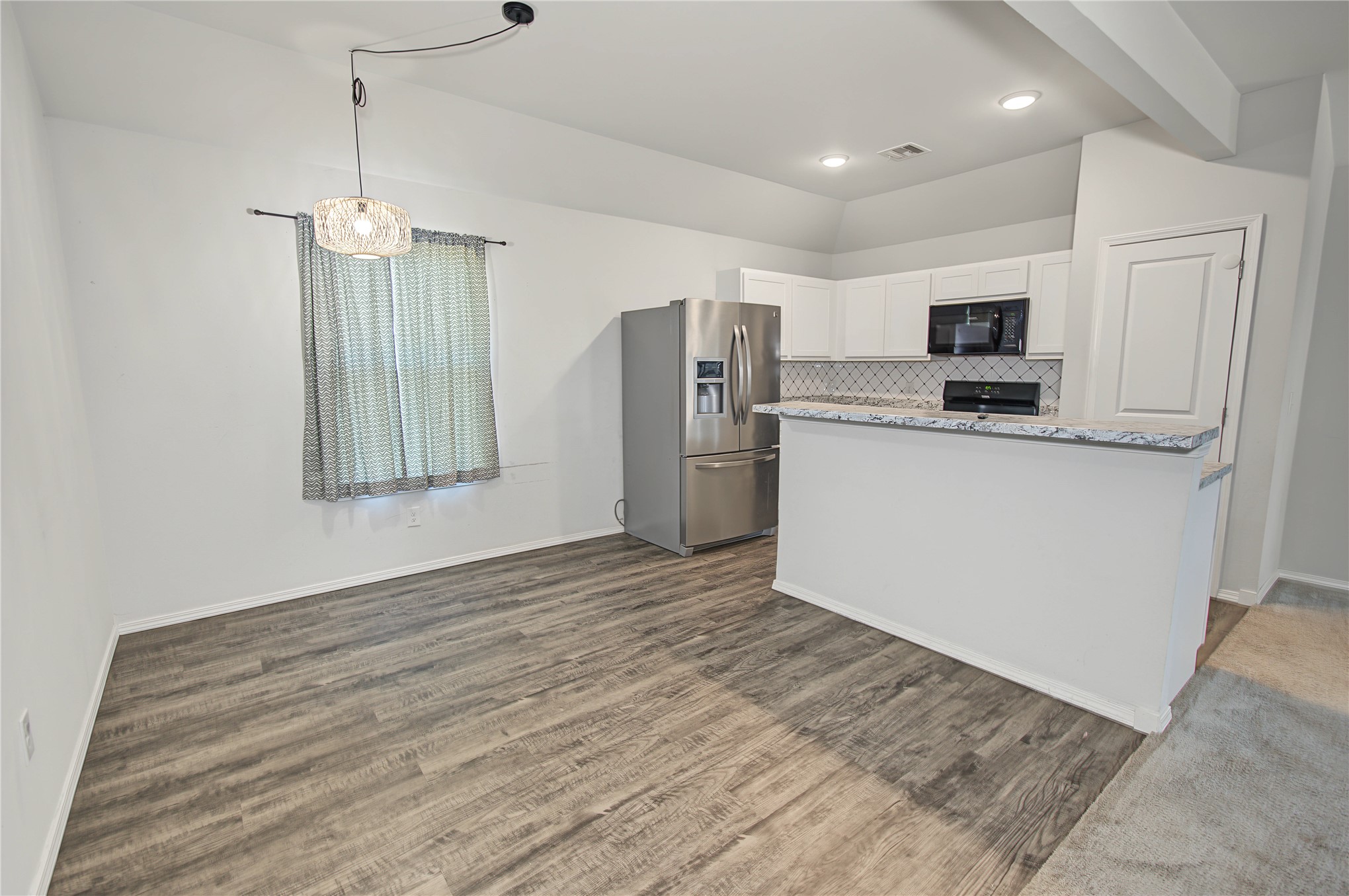 3633 E Augusta Avenue Property Photo 7