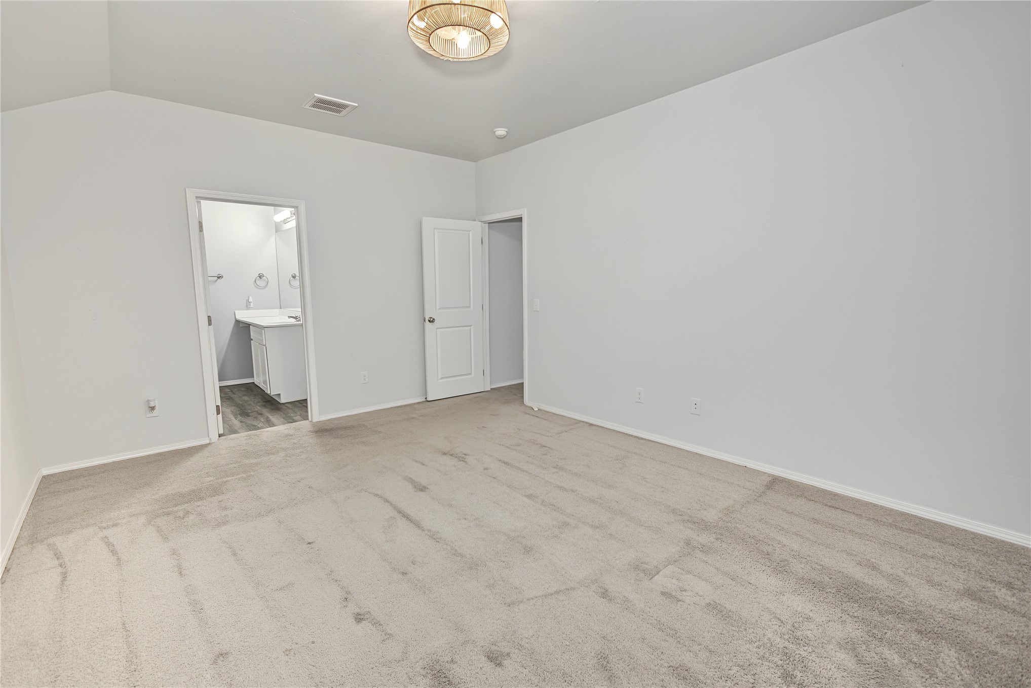 3633 E Augusta Avenue Property Photo 12