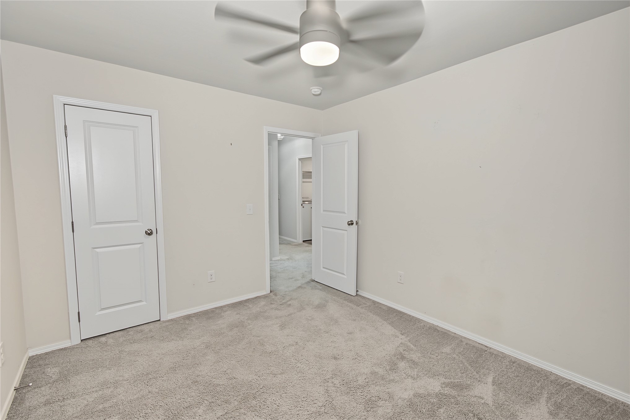 3633 E Augusta Avenue Property Photo 17
