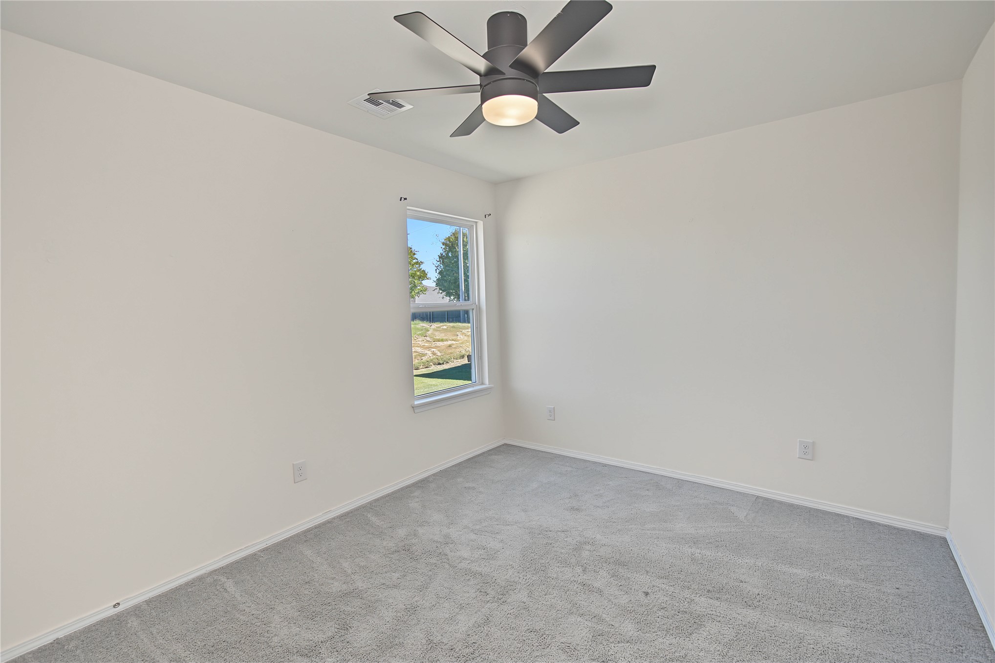 3633 E Augusta Avenue Property Photo 19