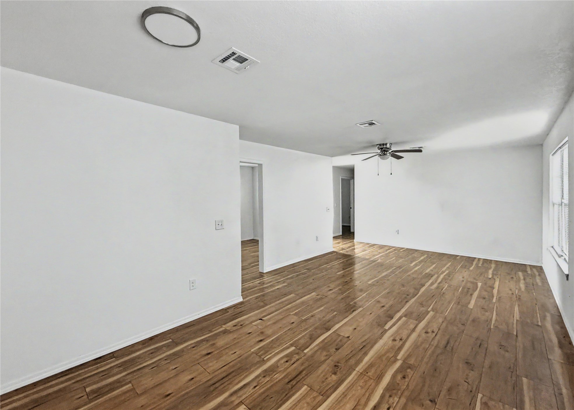 18333 Hilltop Circle Property Photo 12