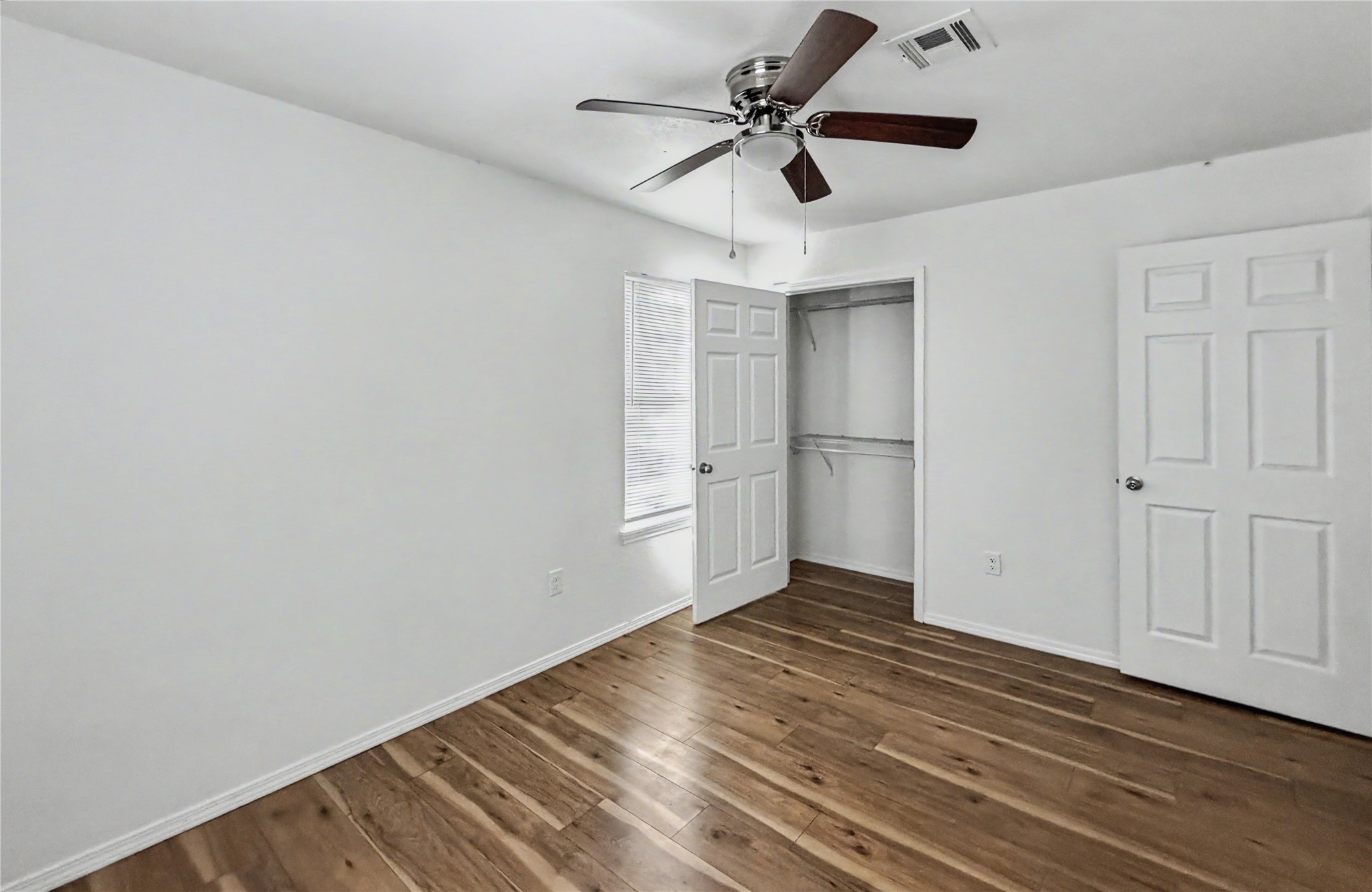18333 Hilltop Circle Property Photo 16