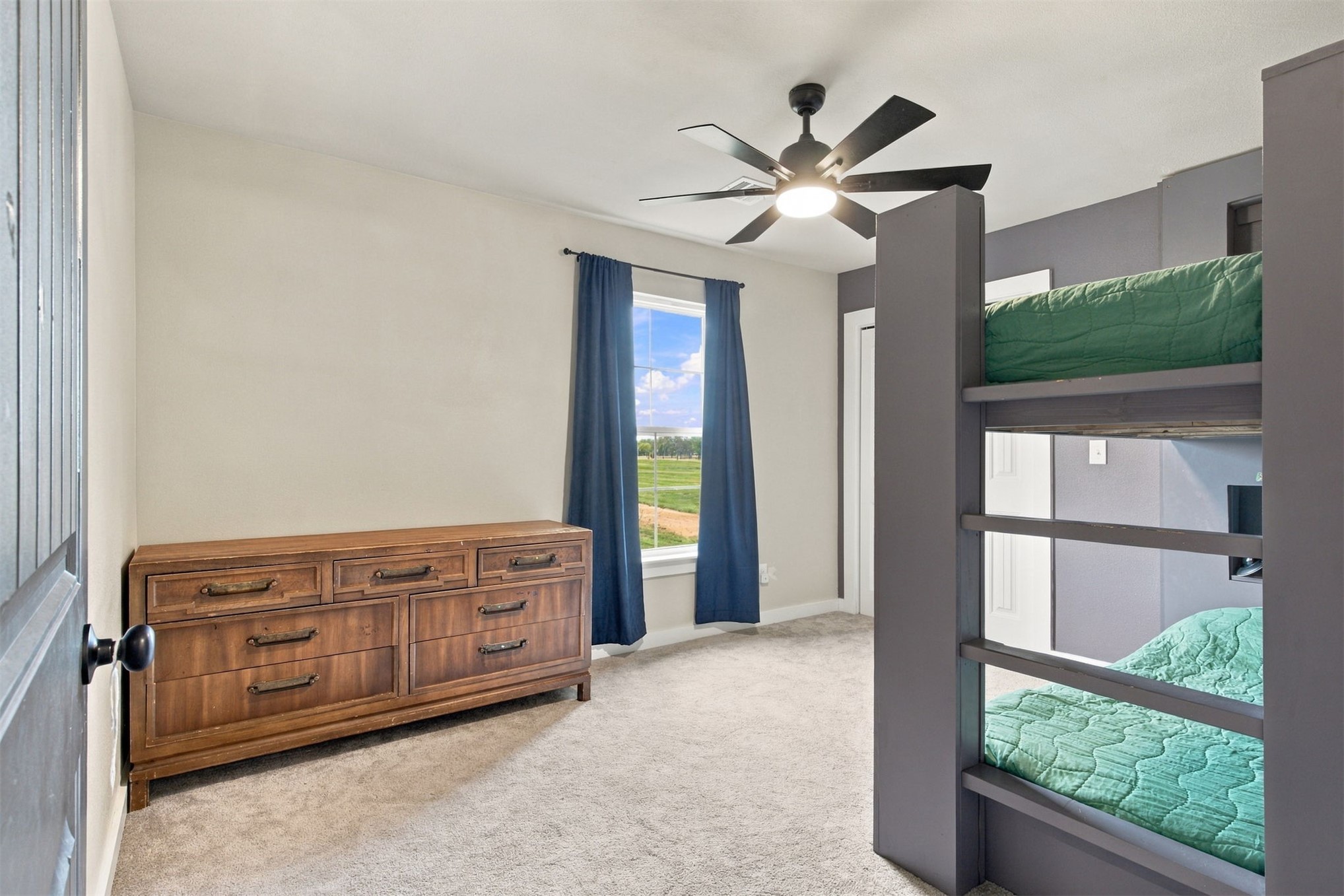 468 High Point Lane Property Photo 45