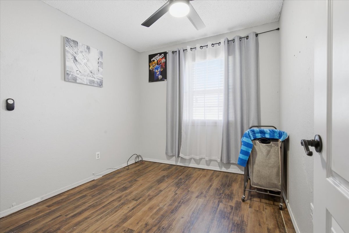2013 Lona Avenue Property Photo 18