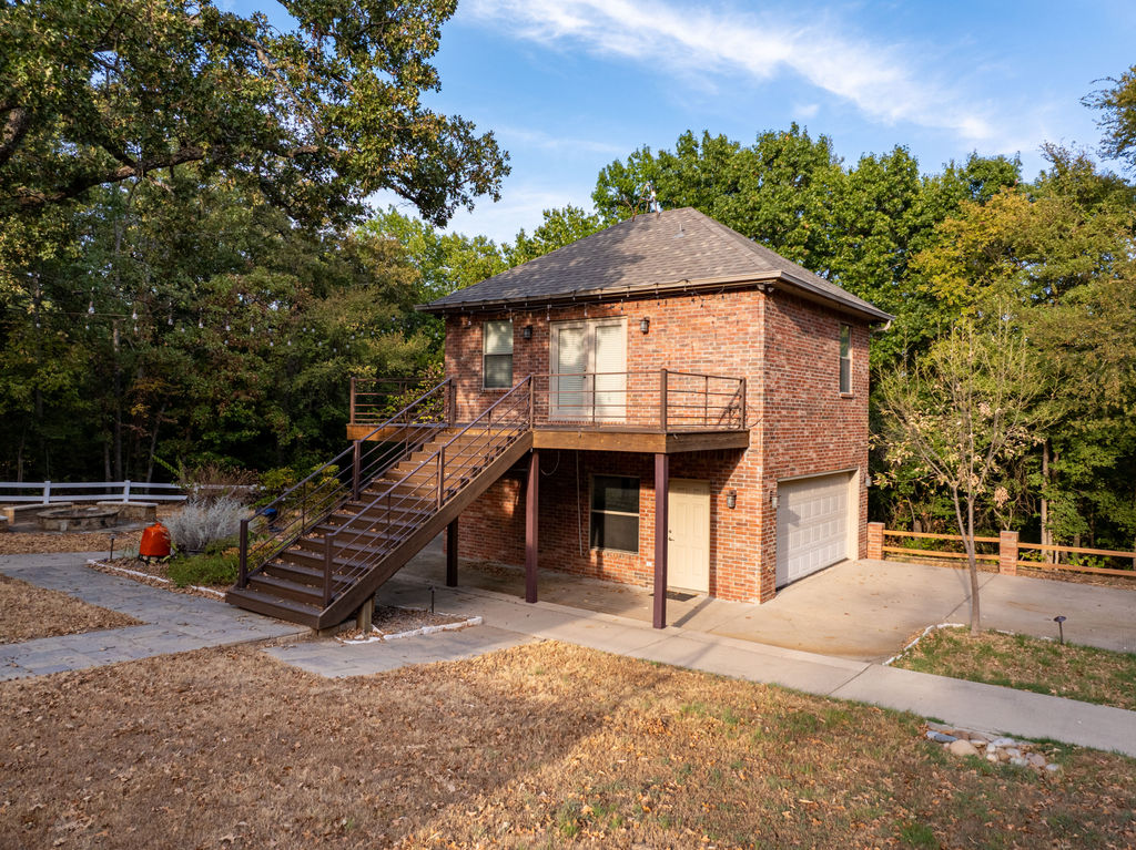 5440 Mainstay Drive Property Photo 3