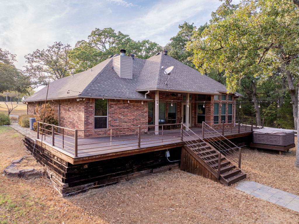 5440 Mainstay Drive Property Photo 4