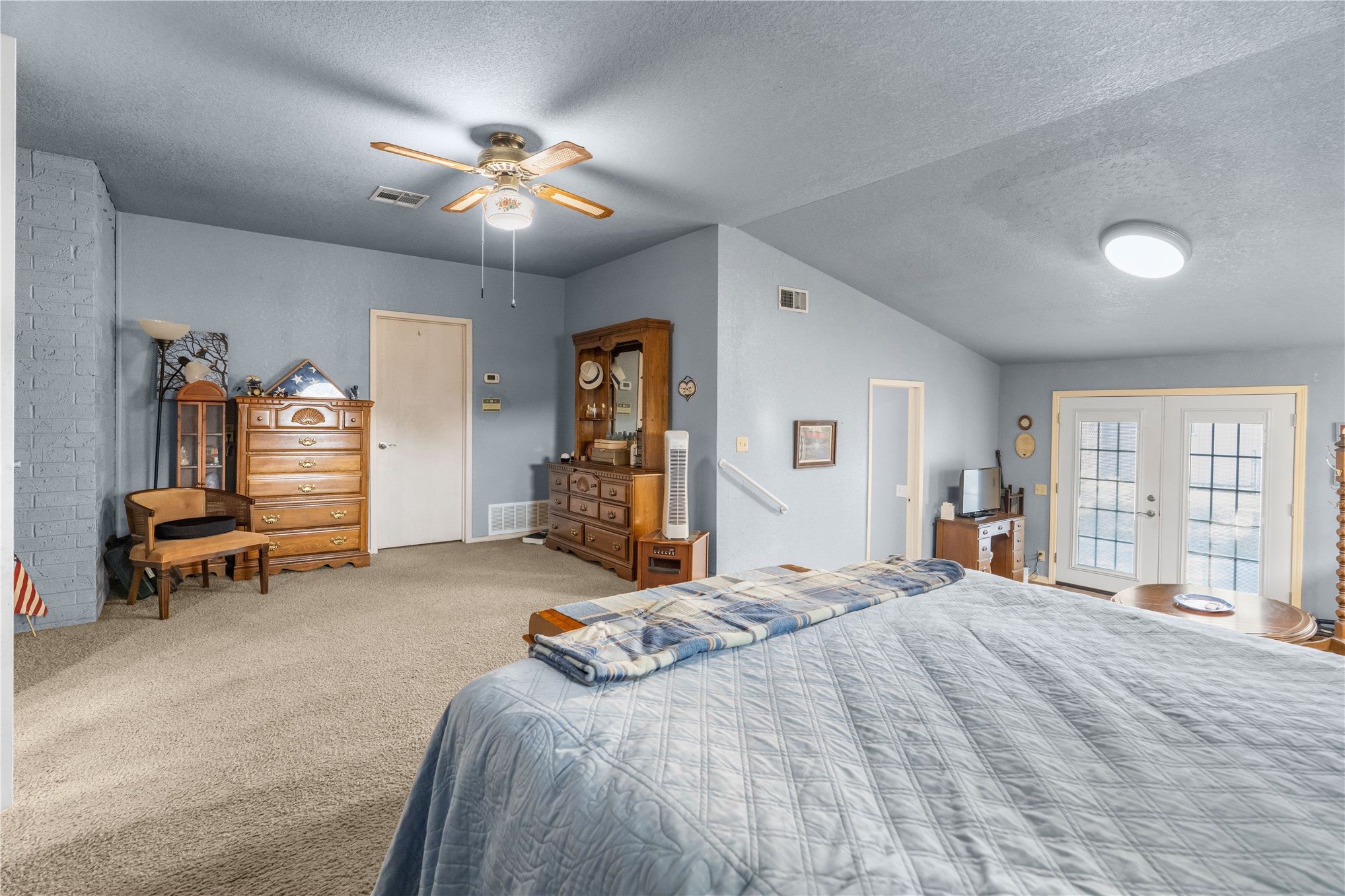 7410 Grapevine Drive Property Photo 38