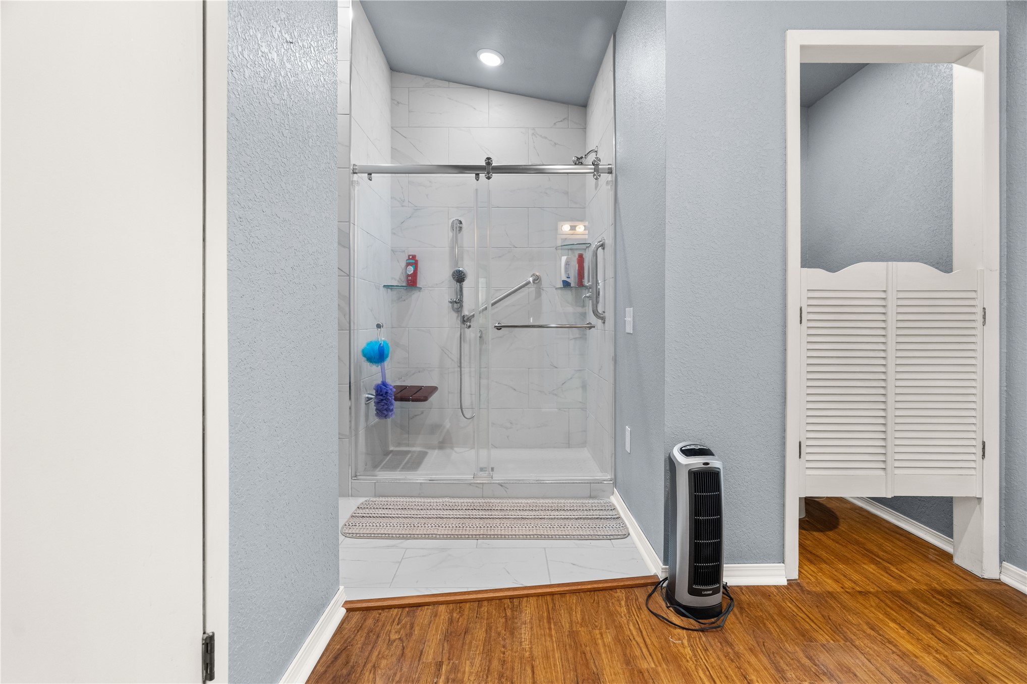 7410 Grapevine Drive Property Photo 41
