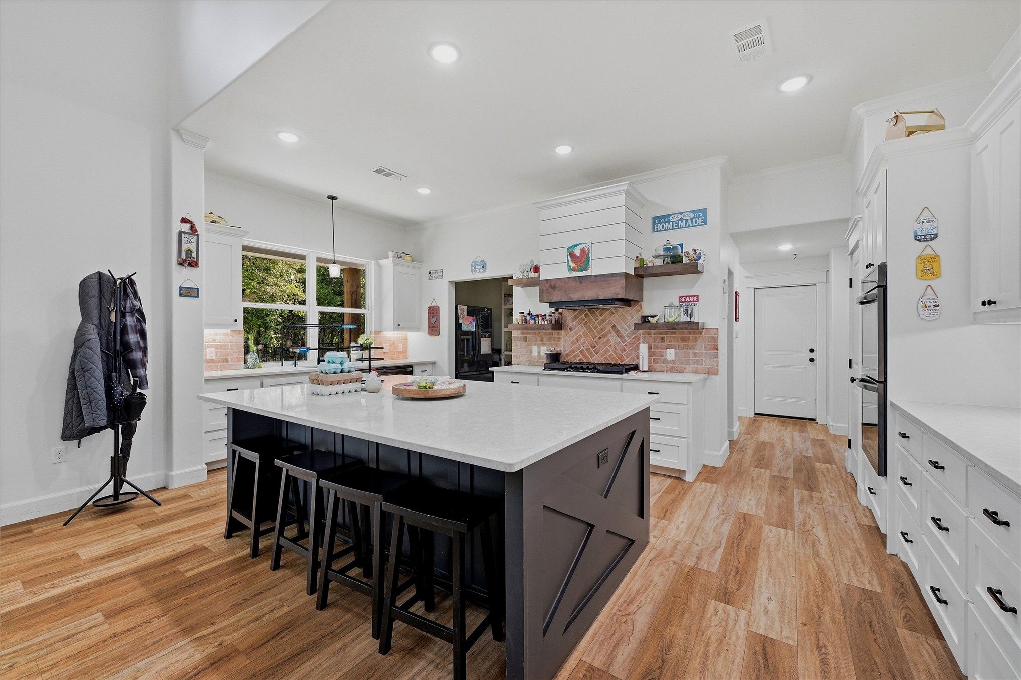 311 Xeno Way Property Photo 16