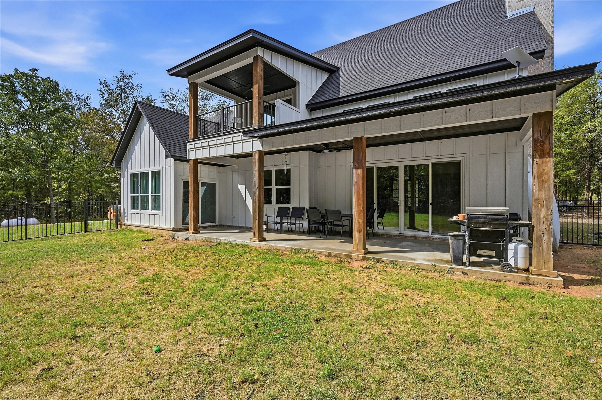 311 Xeno Way Property Photo 44