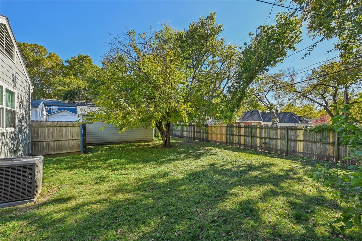 2920 E 21st Street Property Photo 48