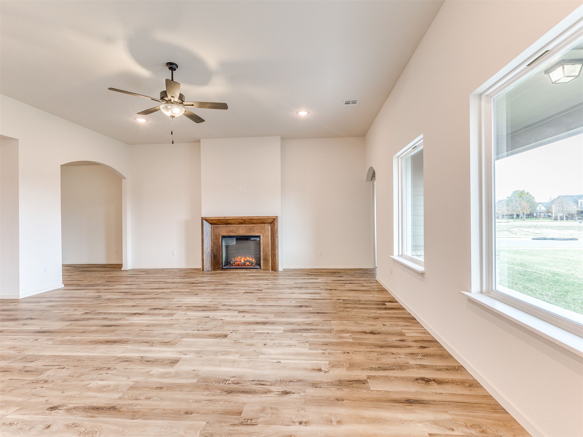 14739 S College Place Property Photo 11