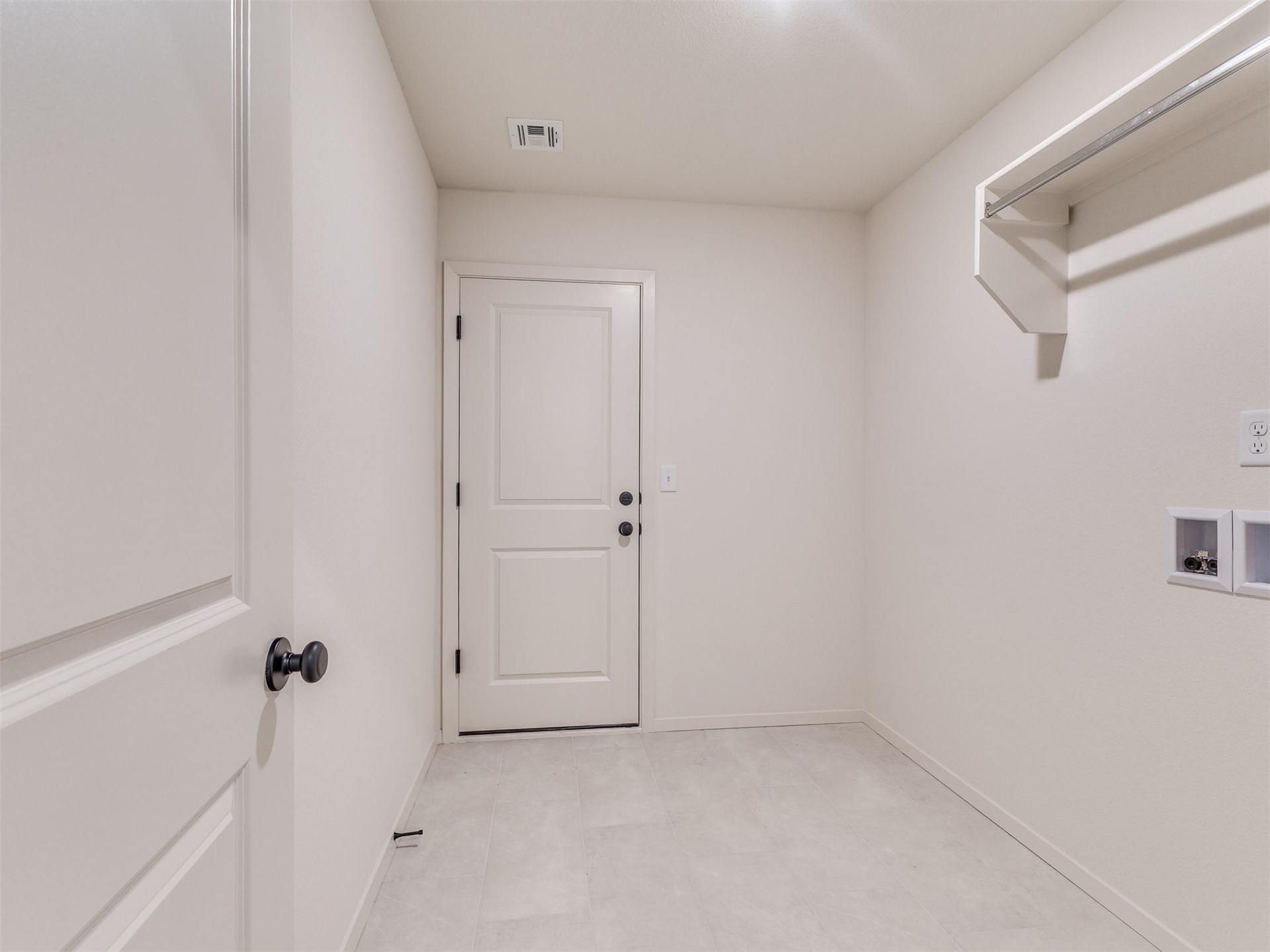 14739 S College Place Property Photo 35