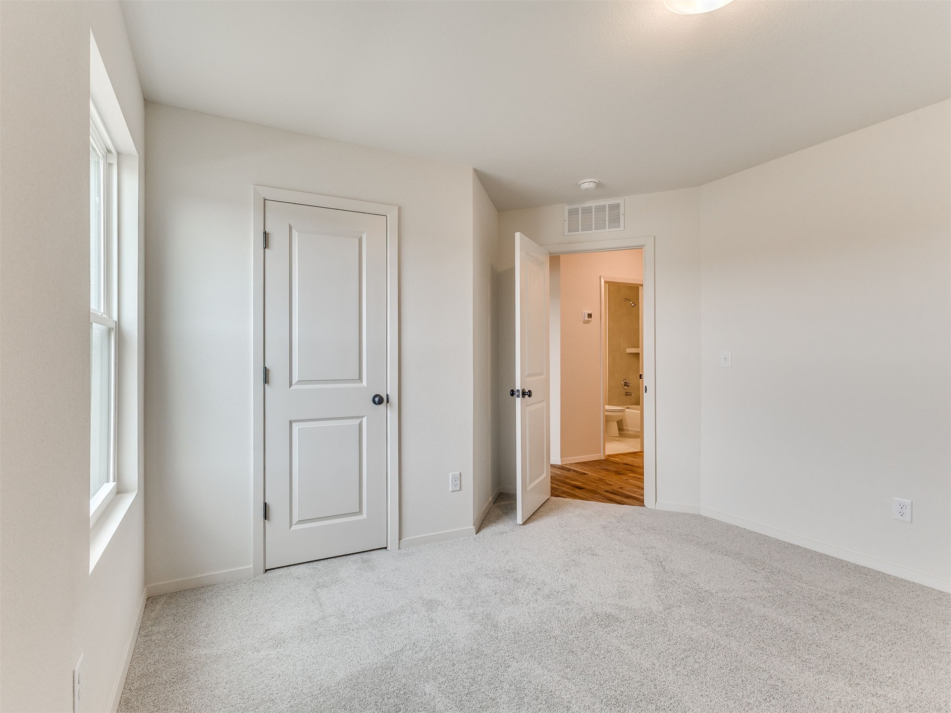 14739 S College Place Property Photo 37
