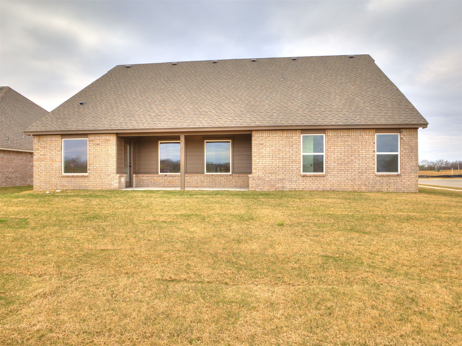 14739 S College Place Property Photo 46
