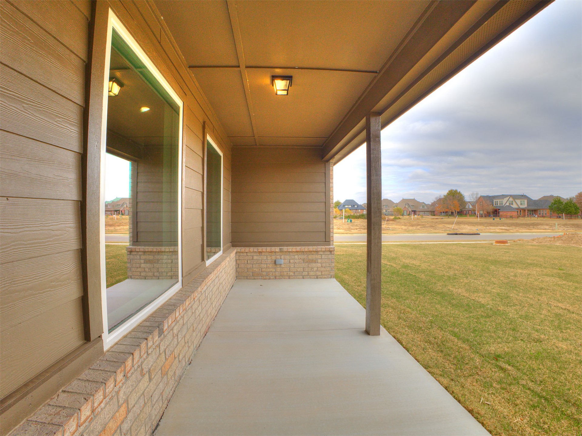 14739 S College Place Property Photo 48