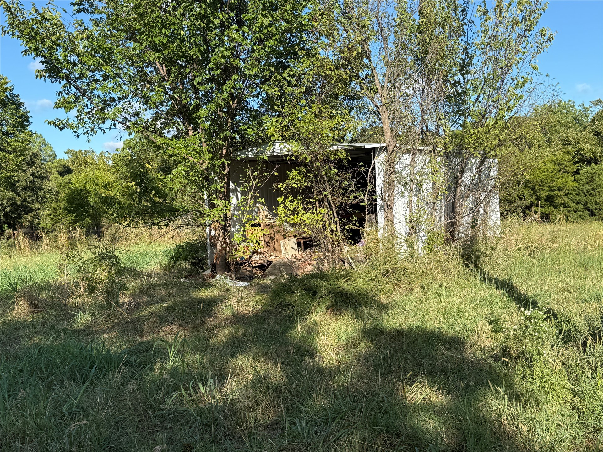 3302 S Campbell Creek Road Property Photo 7