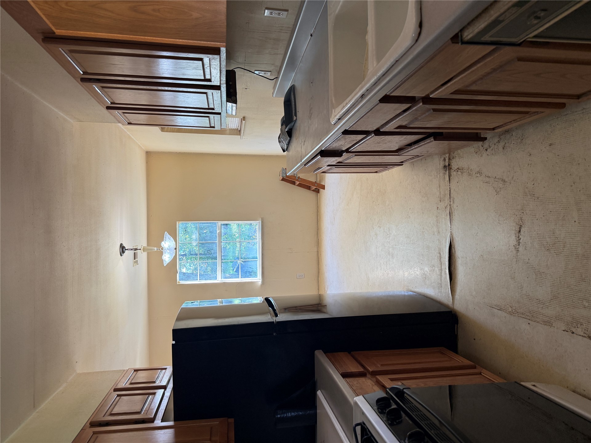 3302 S Campbell Creek Road Property Photo 17