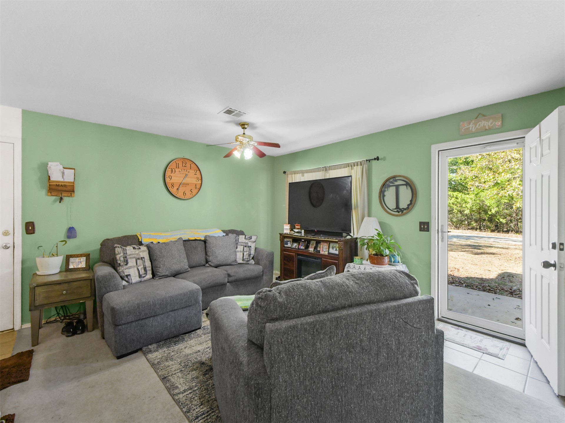237 Standpipe Road Property Photo 4