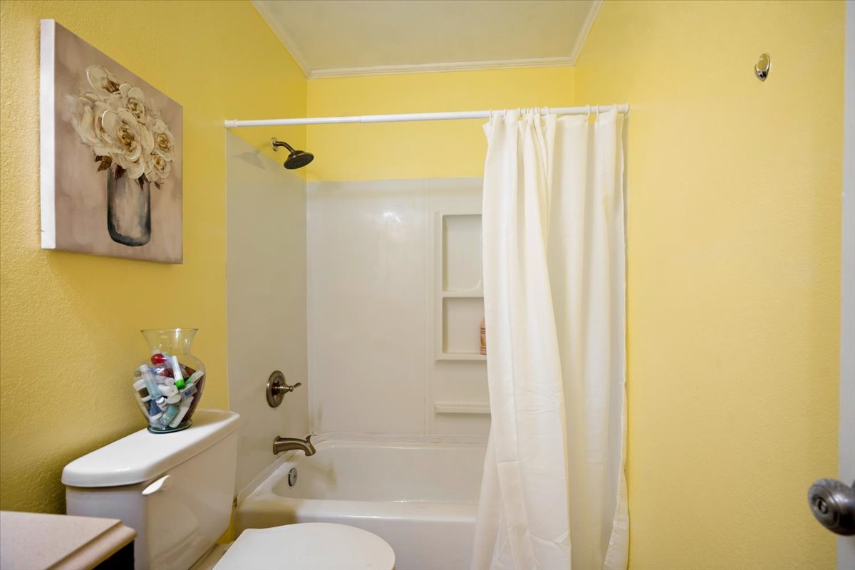 1231 B Street Ne Property Photo 15
