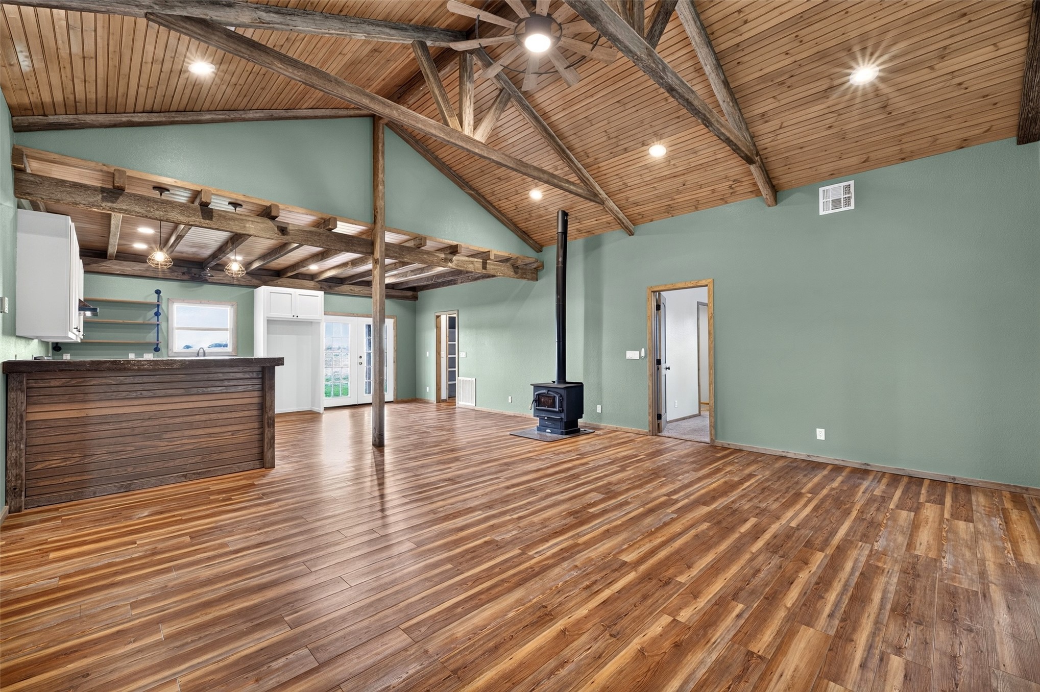 10636 Hwy 10 Property Photo 18