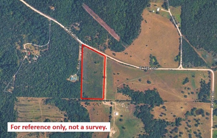 27000 E 785 Road Property Photo 2
