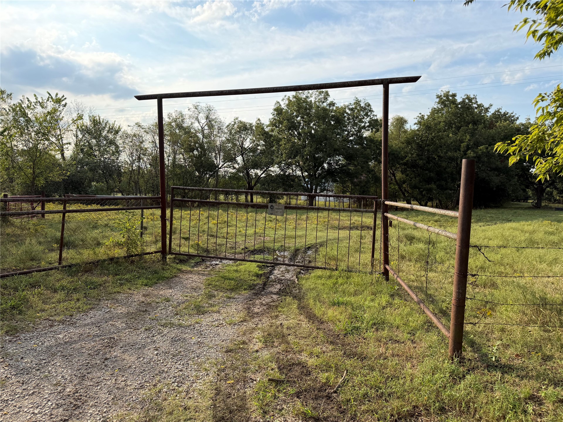 18402 E 335 Road Property Photo 12