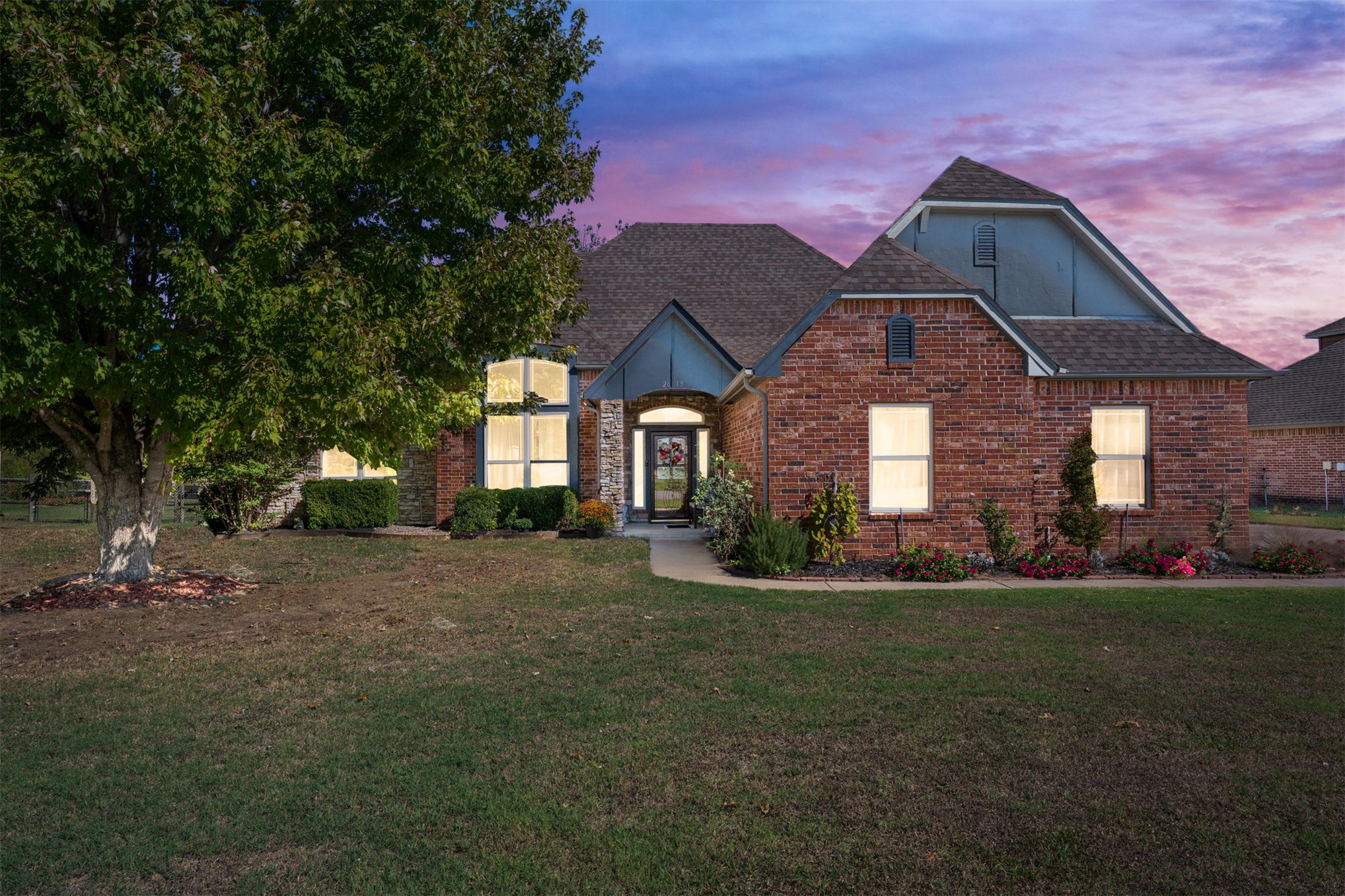 26619 Duck Pond Drive Property Photo 1