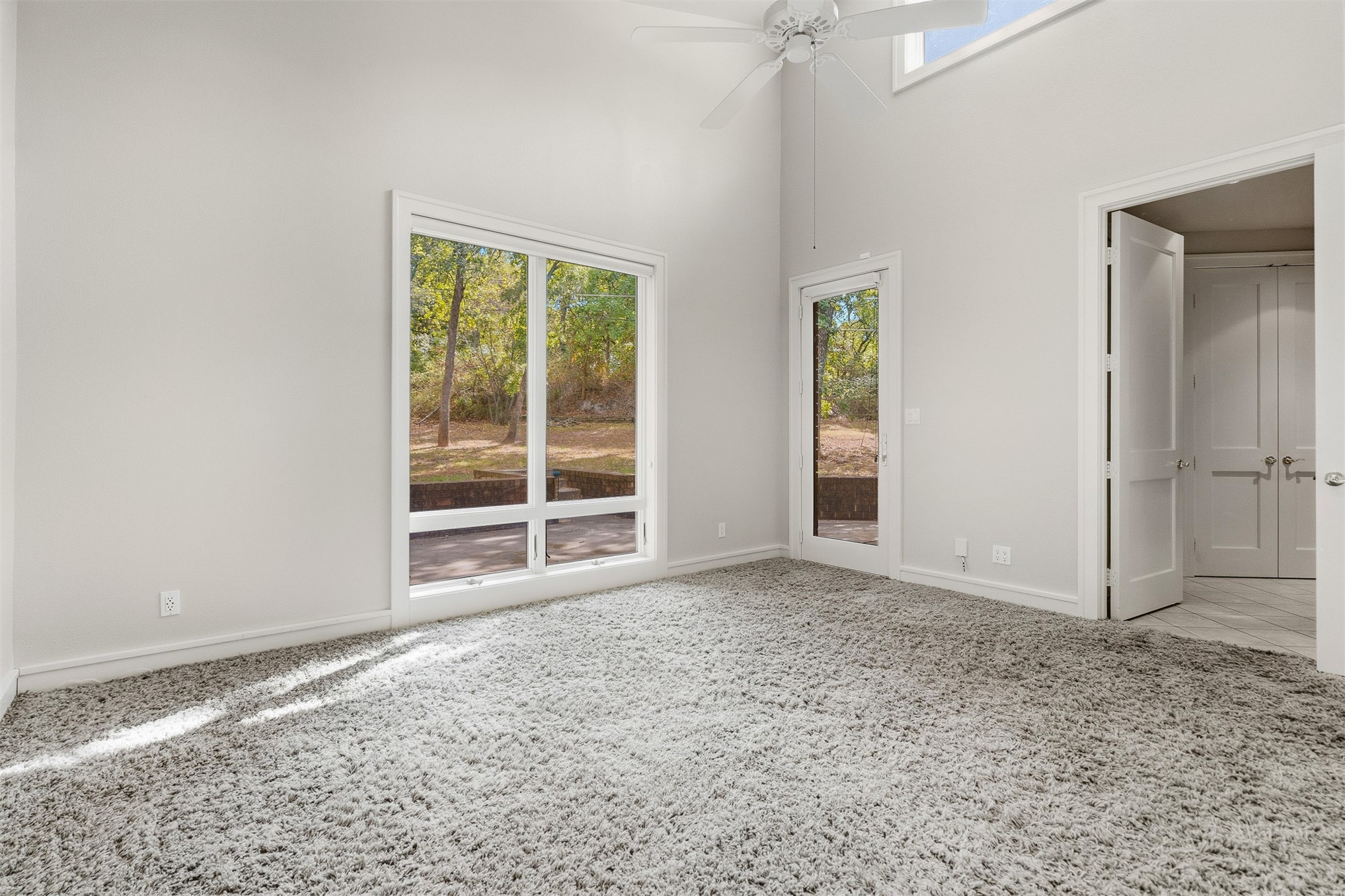260 Country Club Road Property Photo 32