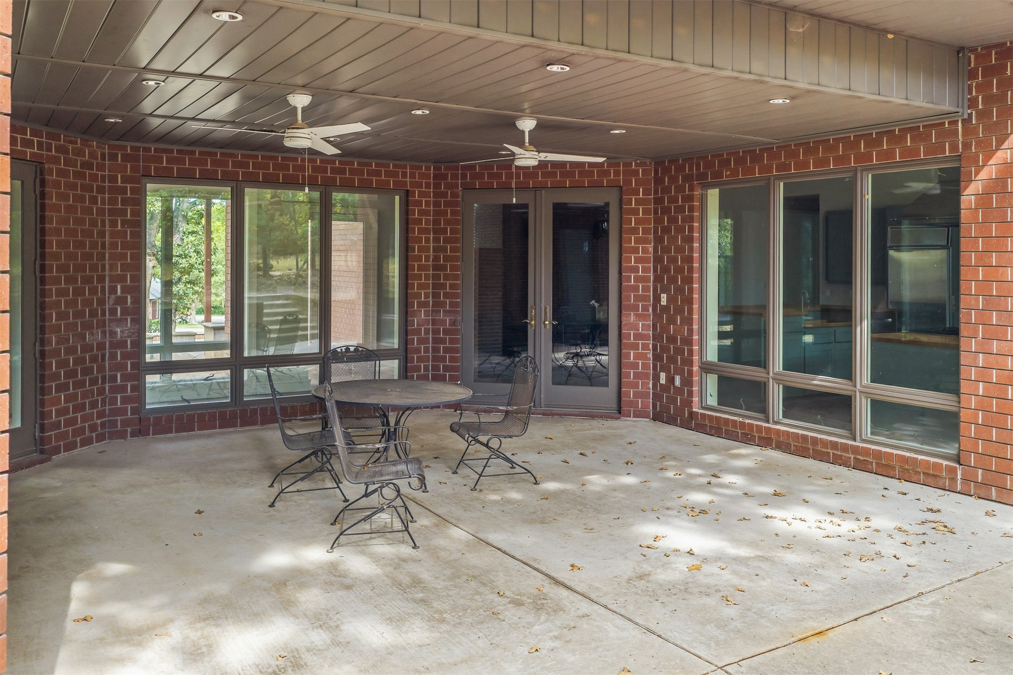 260 Country Club Road Property Photo 46