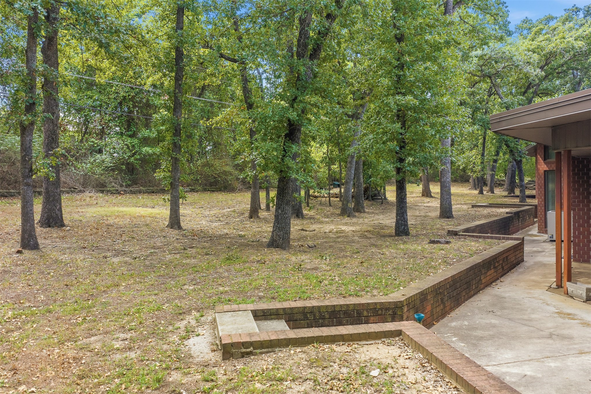 260 Country Club Road Property Photo 48