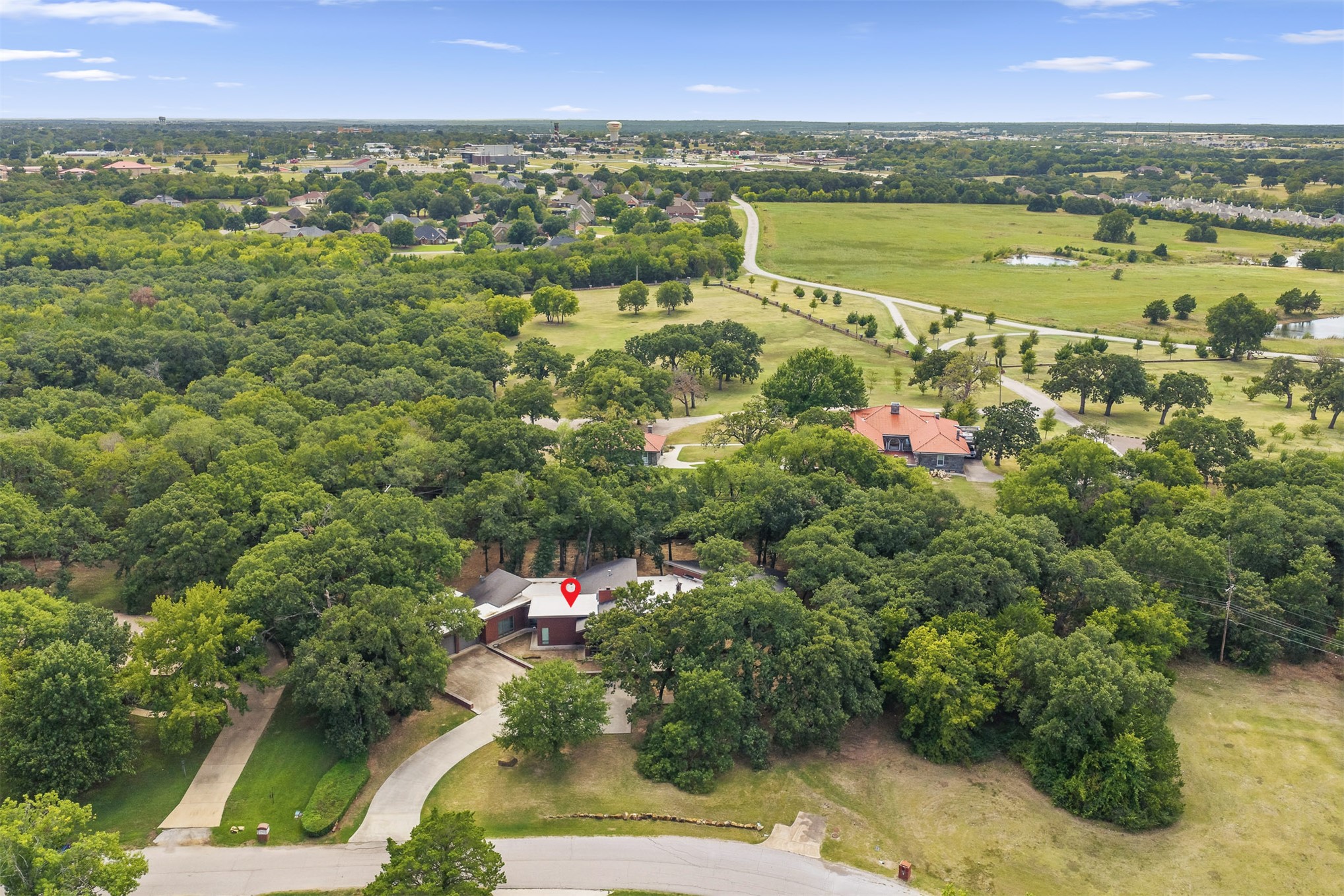 260 Country Club Road Property Photo 49