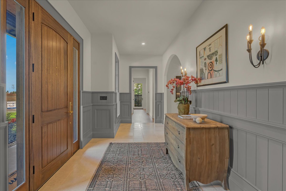 14075 S Date Street Property Photo 6