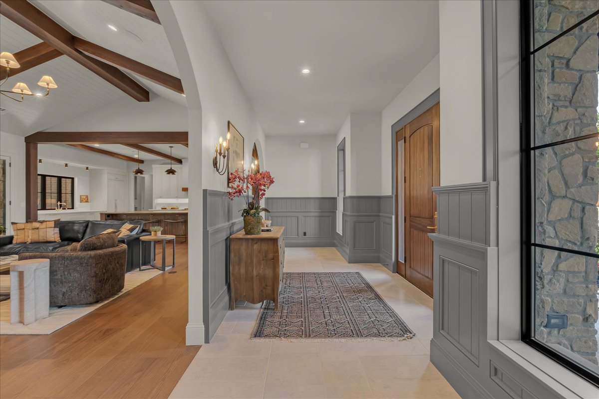 14075 S Date Street Property Photo 7