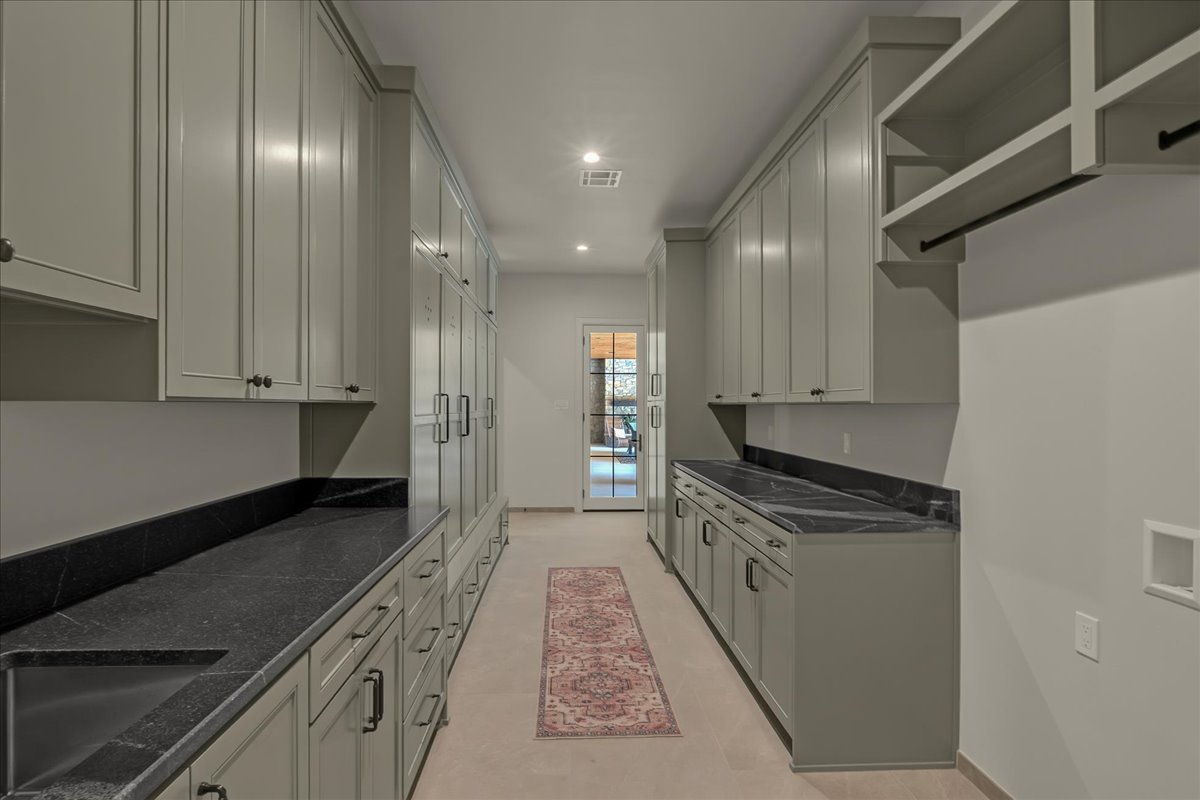 14075 S Date Street Property Photo 58