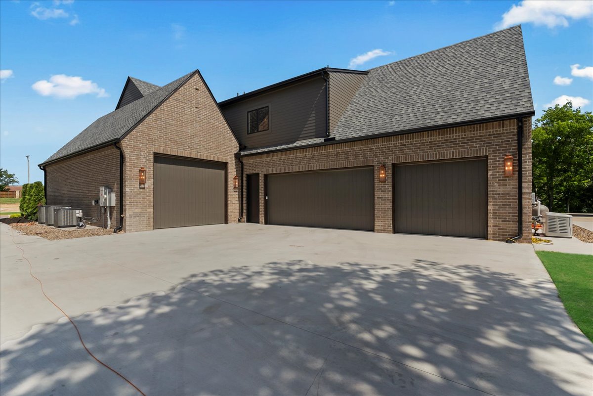 14075 S Date Street Property Photo 98