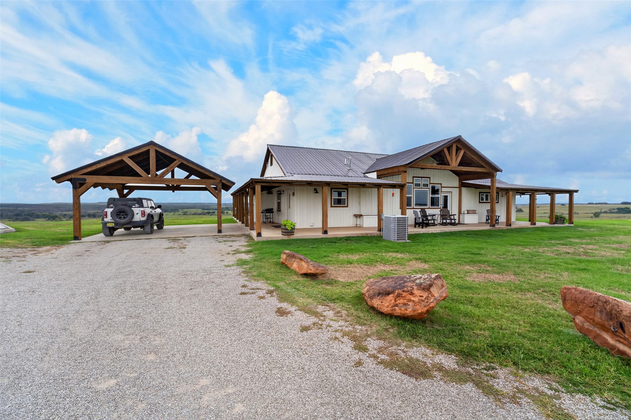 10226 State Highway 10 Road Property Photo 3