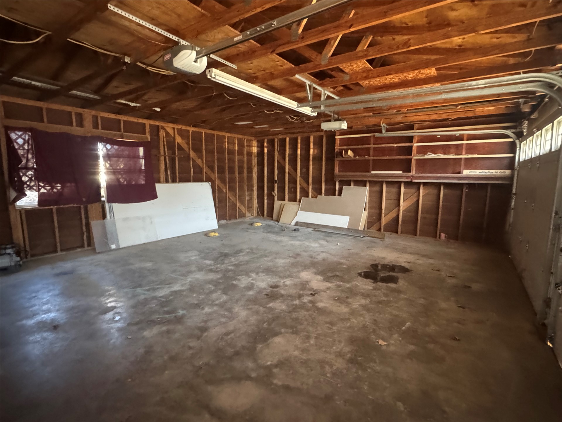 815 W Emberton Property Photo 13