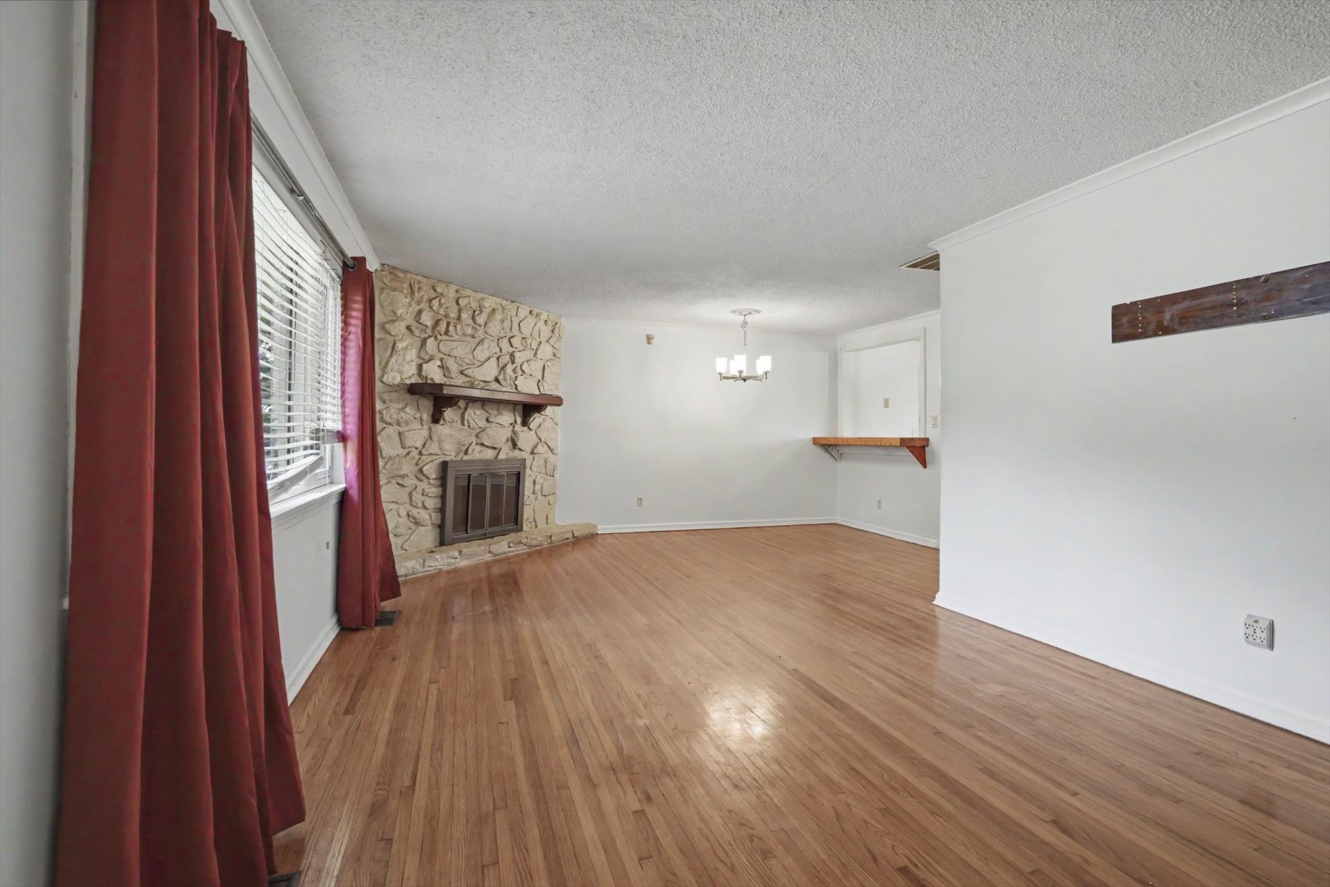 4029 S Vandalia Avenue Property Photo 3