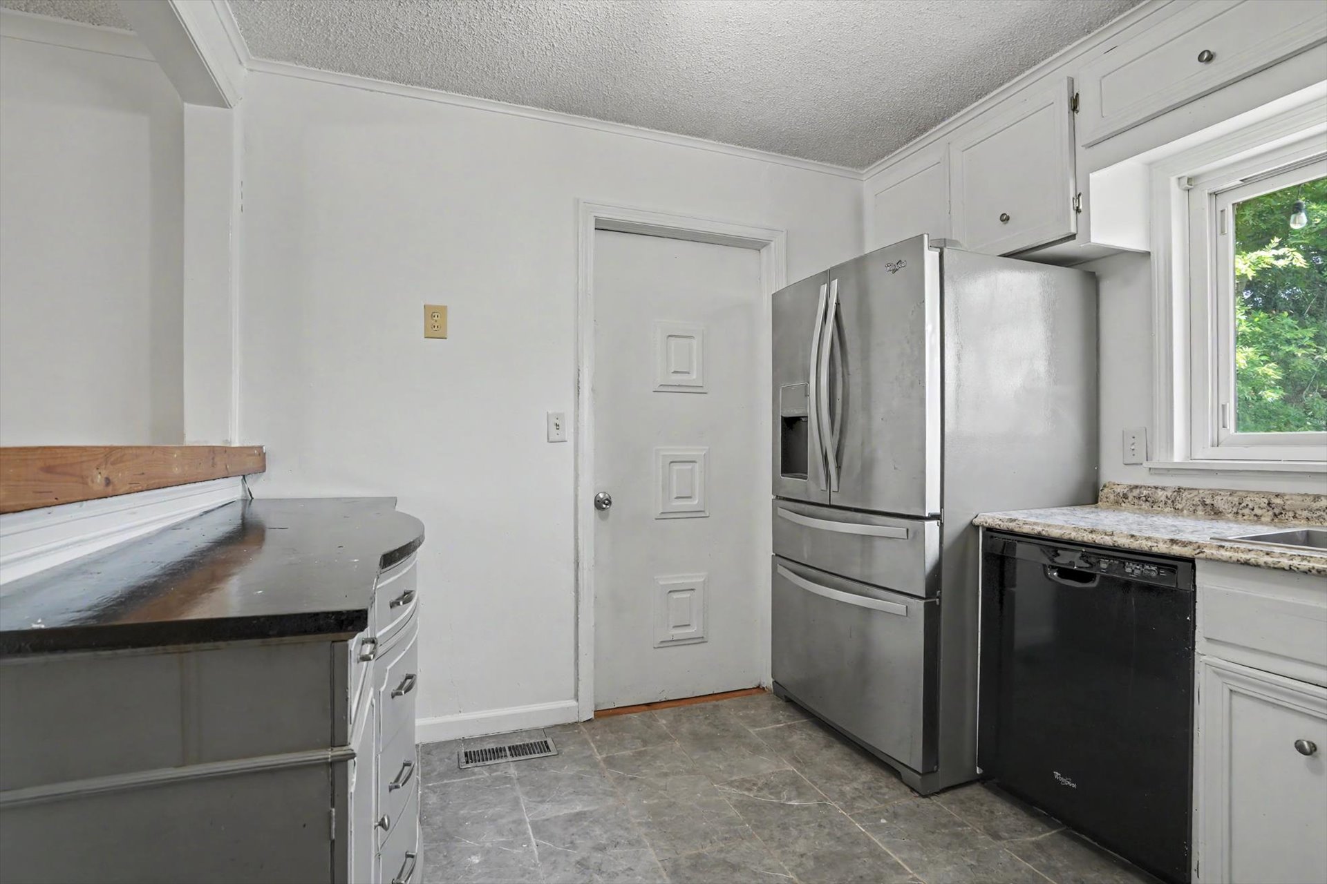 4029 S Vandalia Avenue Property Photo 11