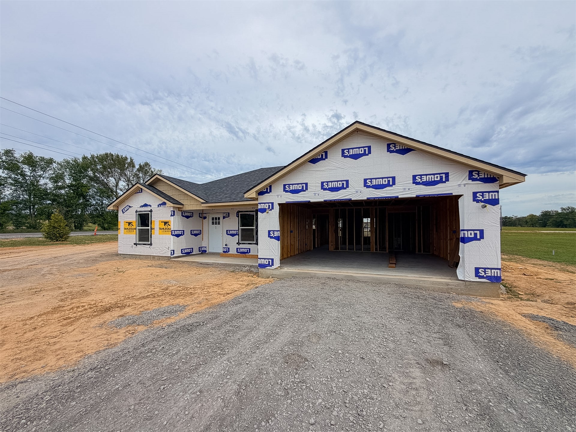 18010 S Vaughn Road Property Photo 3