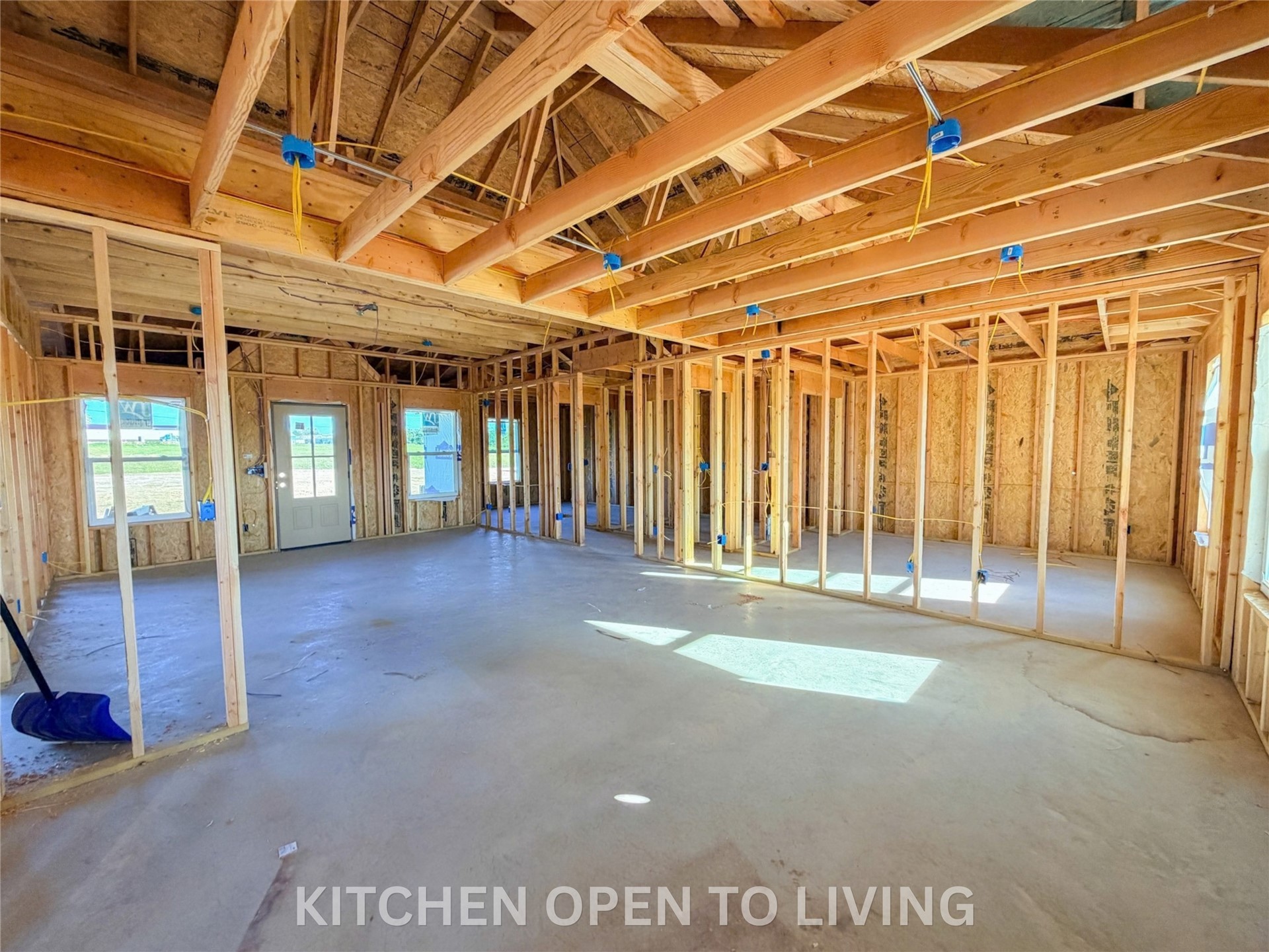 18015 S 441 Road Property Photo 9