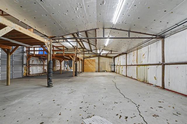 616 E Dewey Avenue Property Photo 7