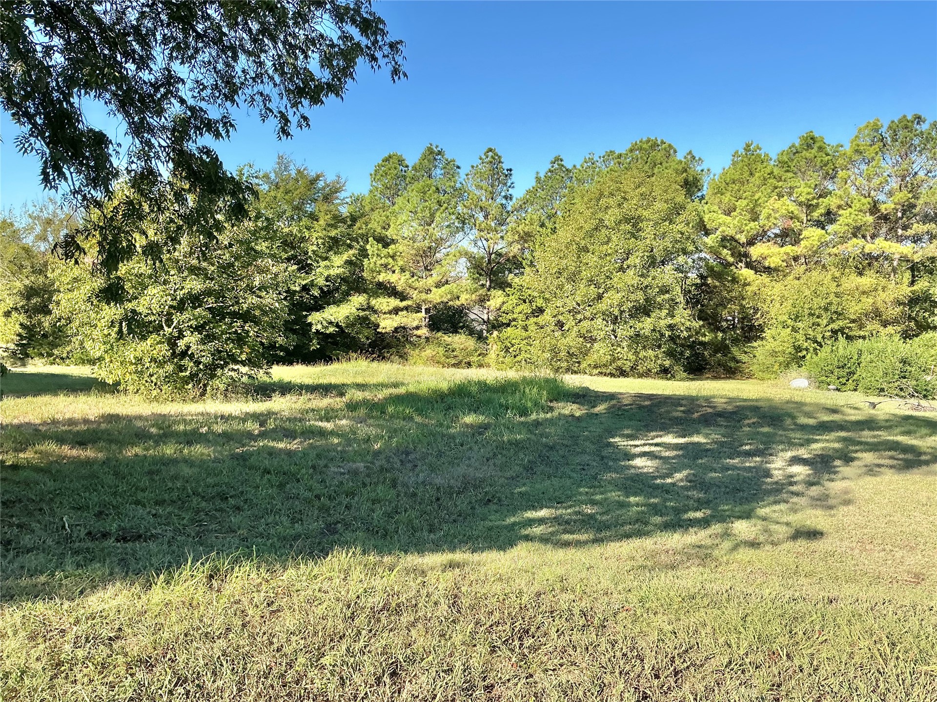 120 Sonseeahra Drive Property Photo 1