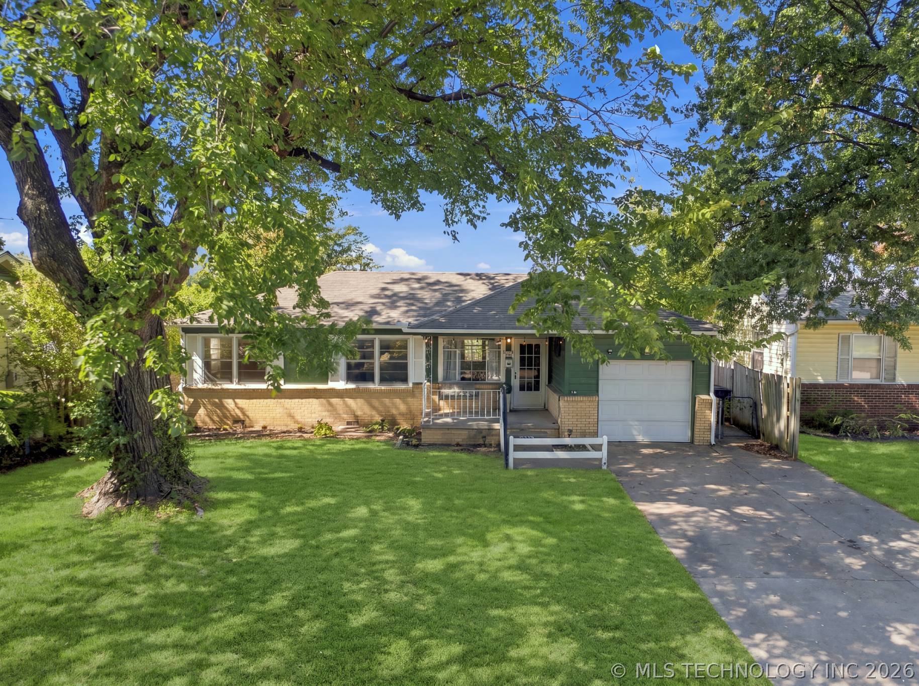 1710 S Lakewood Avenue Property Photo 1