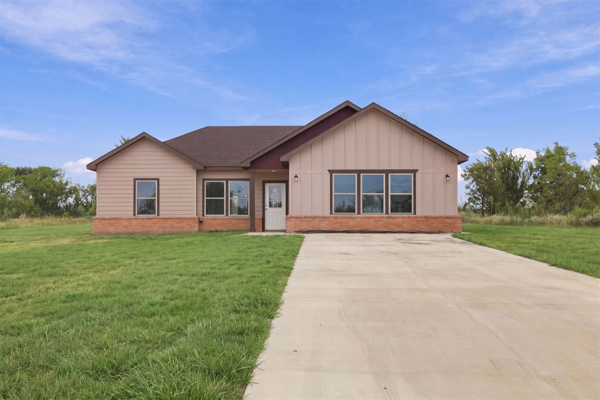 21 Redbird Lane Property Photo 1